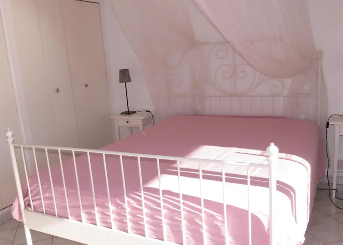 아파트 4 Pieces Avec Piscine Et Parking, 6 Pers., - Fr-1-780-6 *