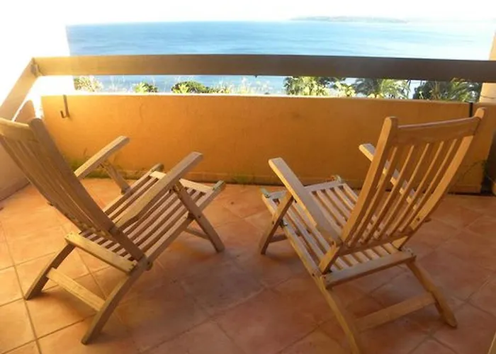 4 Pieces Avec Piscine Et Parking, 6 Pers., - Fr-1-780-6